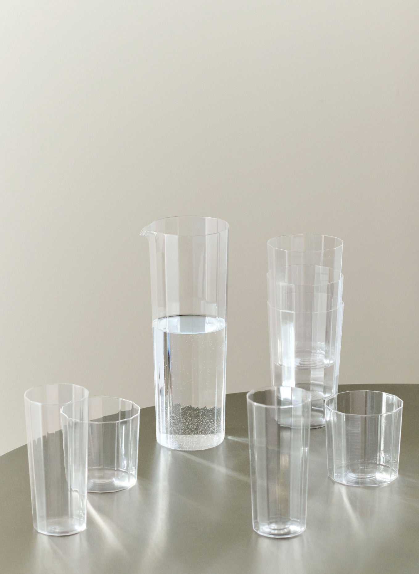 HAY 4개 세트 음료 유리컵 ANGLE 용량: 240ml 화이트 상세이미지2