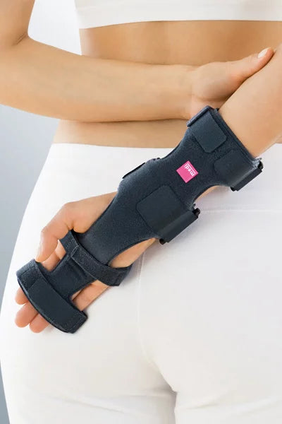 메디 CTS 손목 서포터 스트랩 조절형 그레이 상세이미지